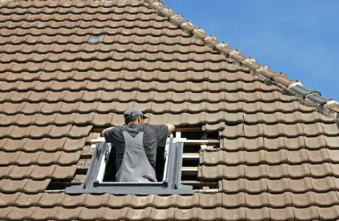 Pose de velux - Le Val-Saint-Germain
